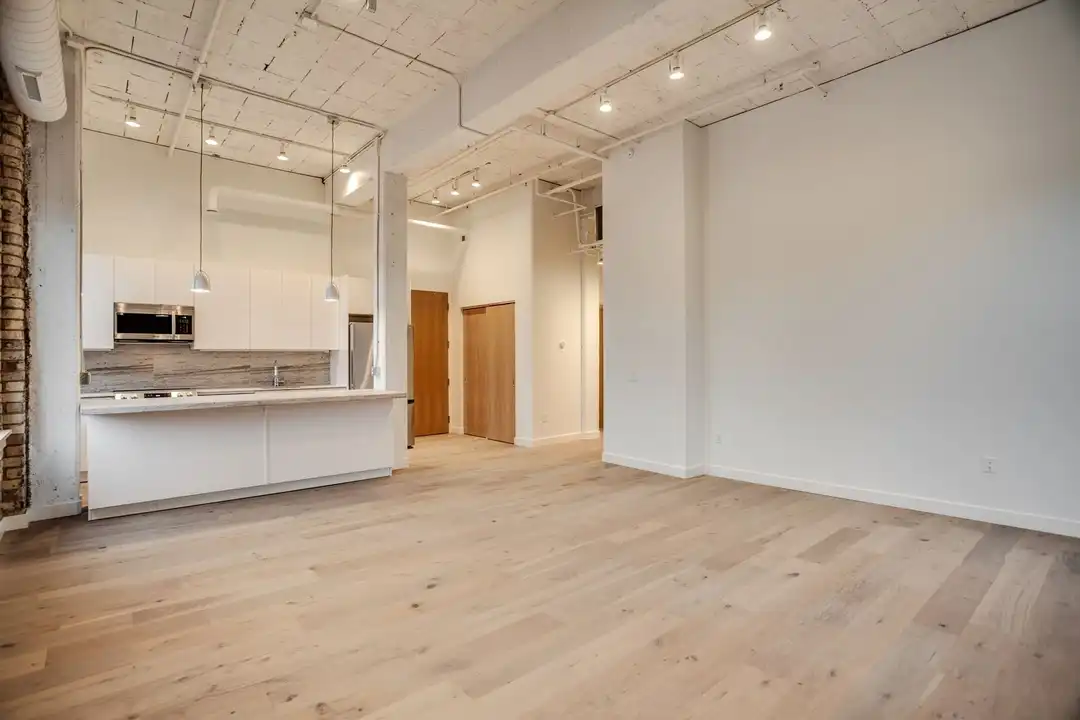 200 2nd Avenue North - View 5