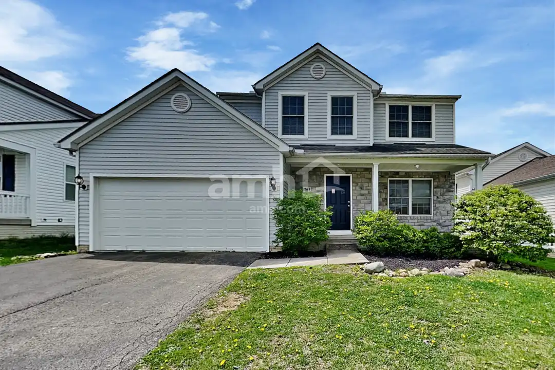 761 Orwell St – photo 1 of 20