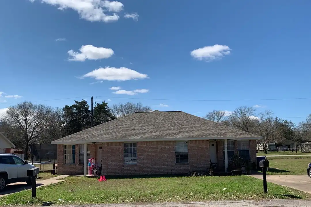 217 Hunters Ln unit 217 - View 2