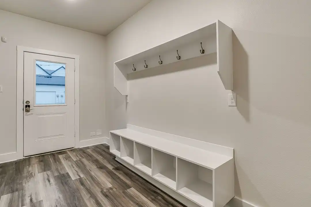 Apartment in Fort Worth, Tarrant County - More