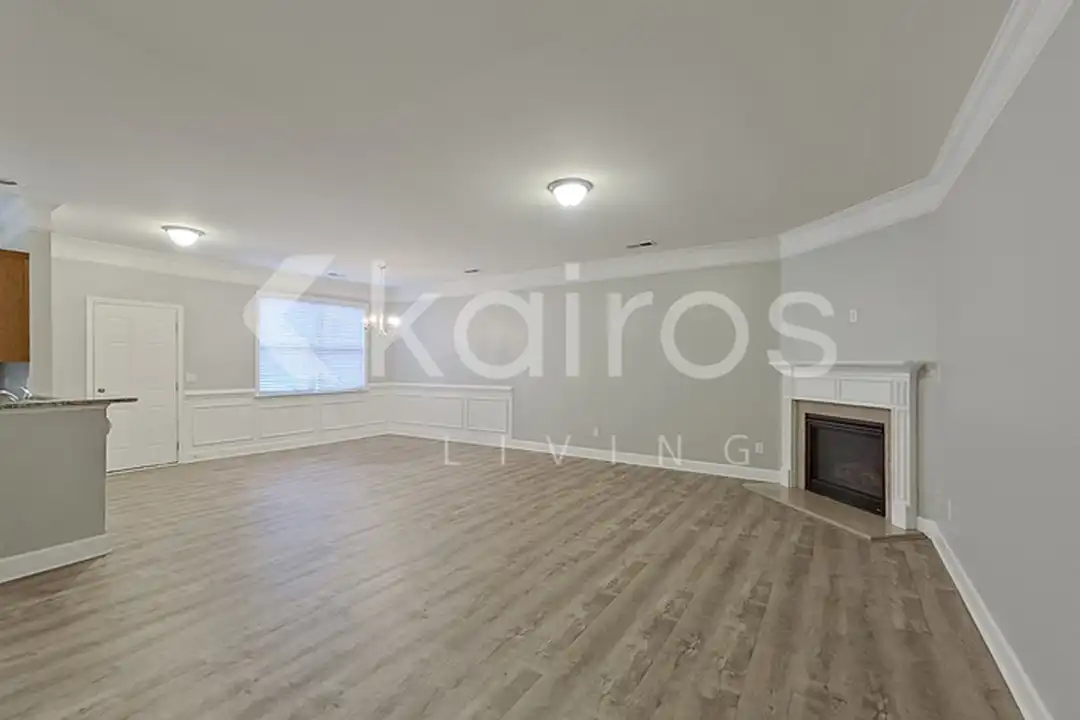 141 Whitton Ct - View 4