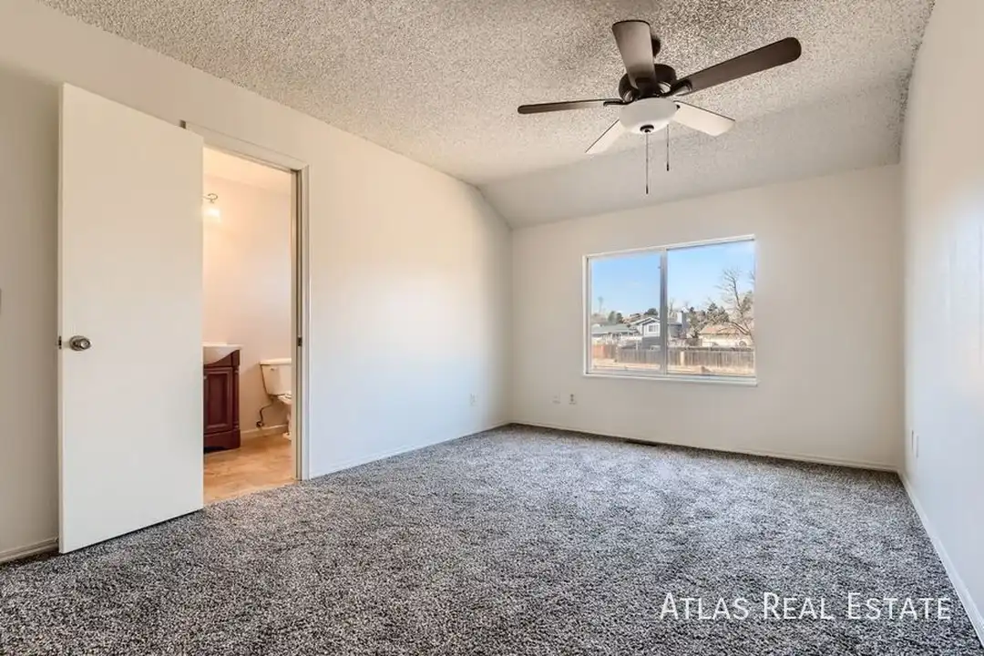 7790 Belford Dr - View 6