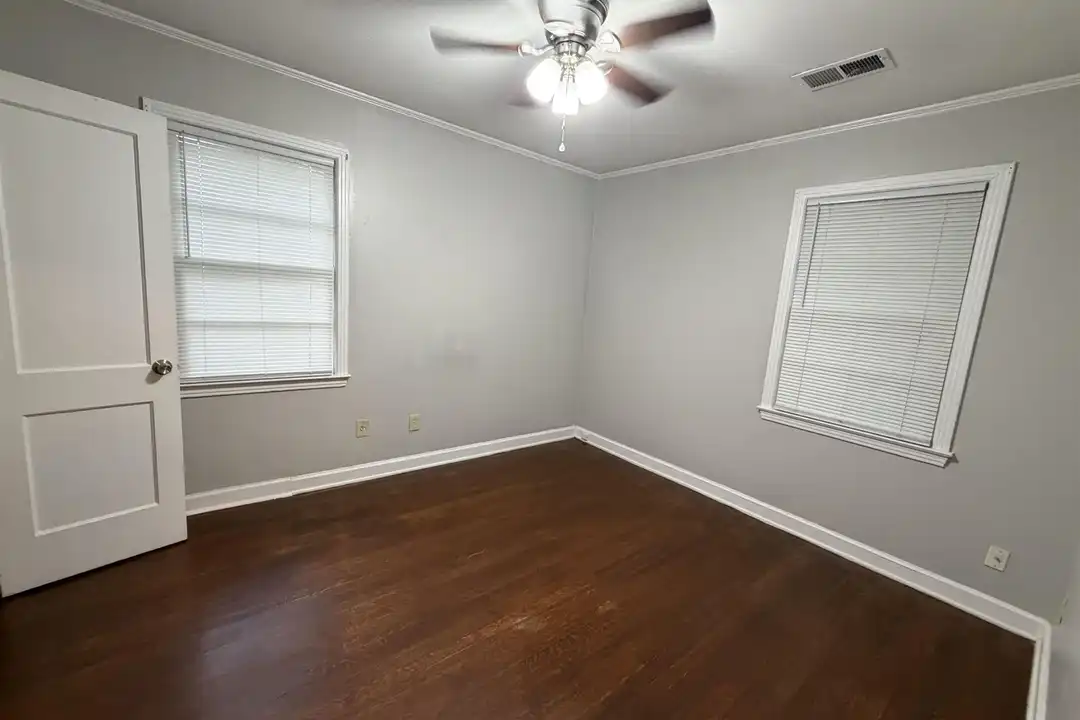 House in Memphis - View 5