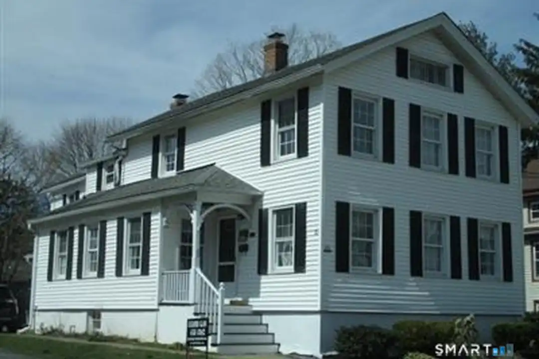82 State St