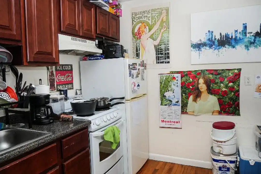 1027 Commonwealth Ave - View 2