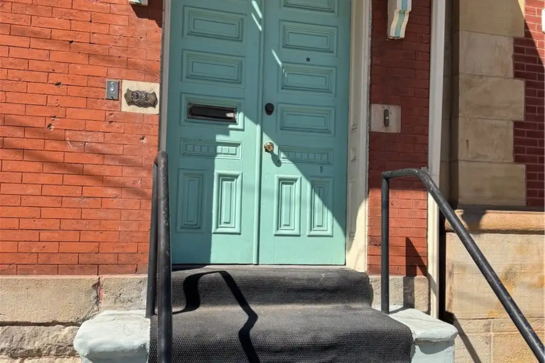 94 S 18th St unit 1 & 2 – photo 1