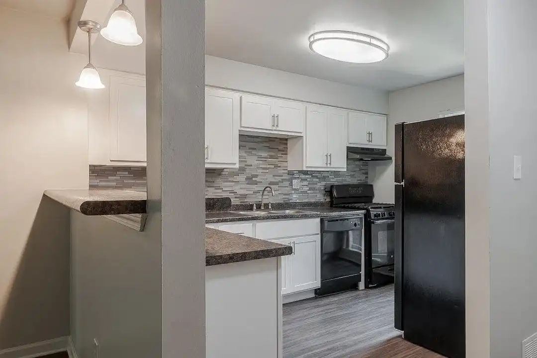 Nineteen North Apartments and Townhomes – photo 1