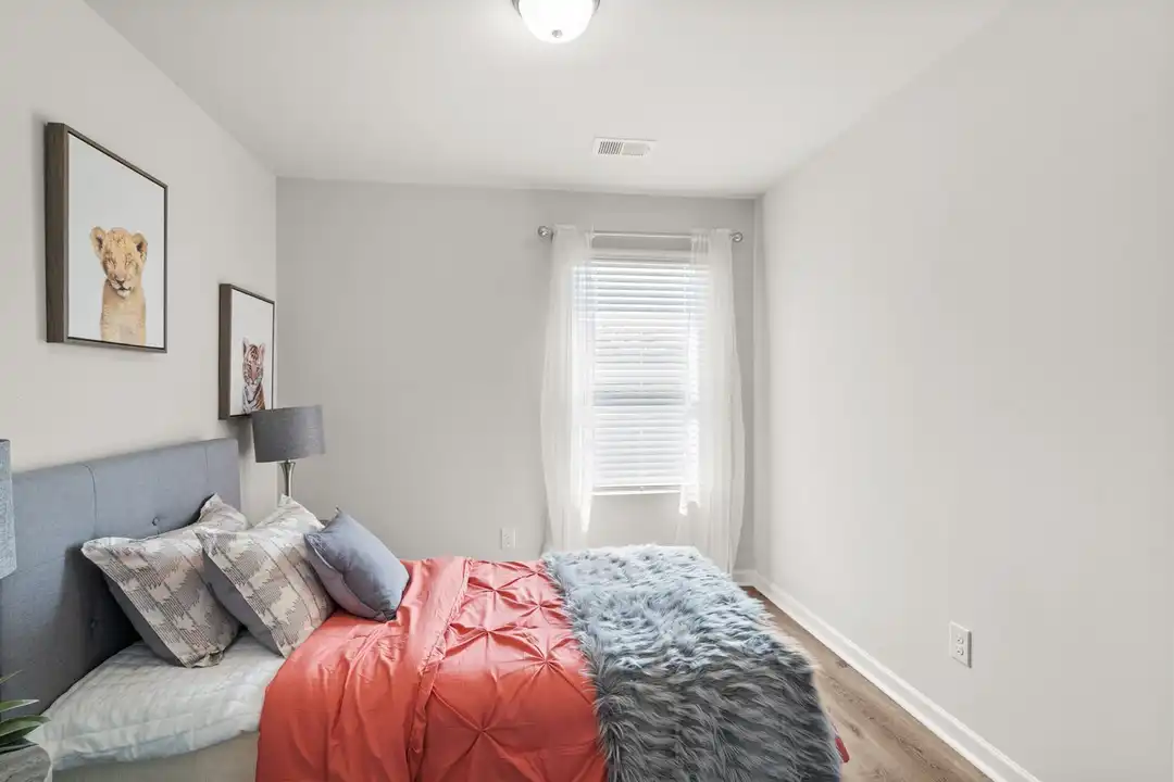 3240 Edsel Ct - View 6