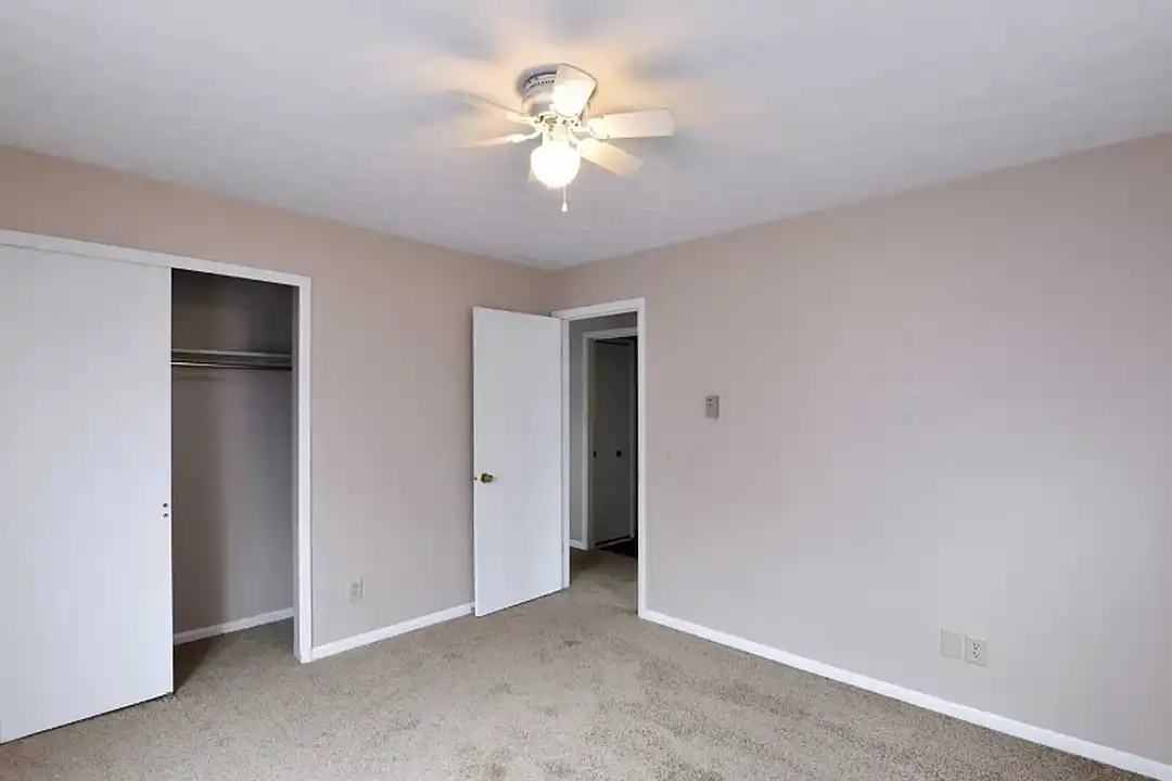 Maple Wayview – photo 1 of 16