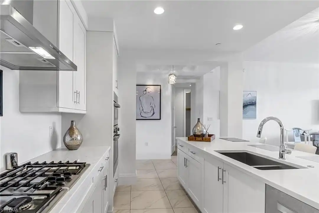 1135 3rd Ave S #415 - View 4