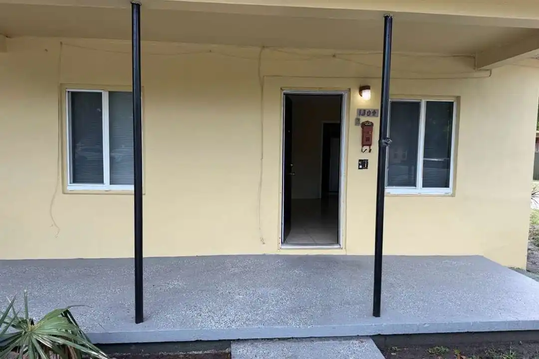 Apartment in Fort Lauderdale - View 2