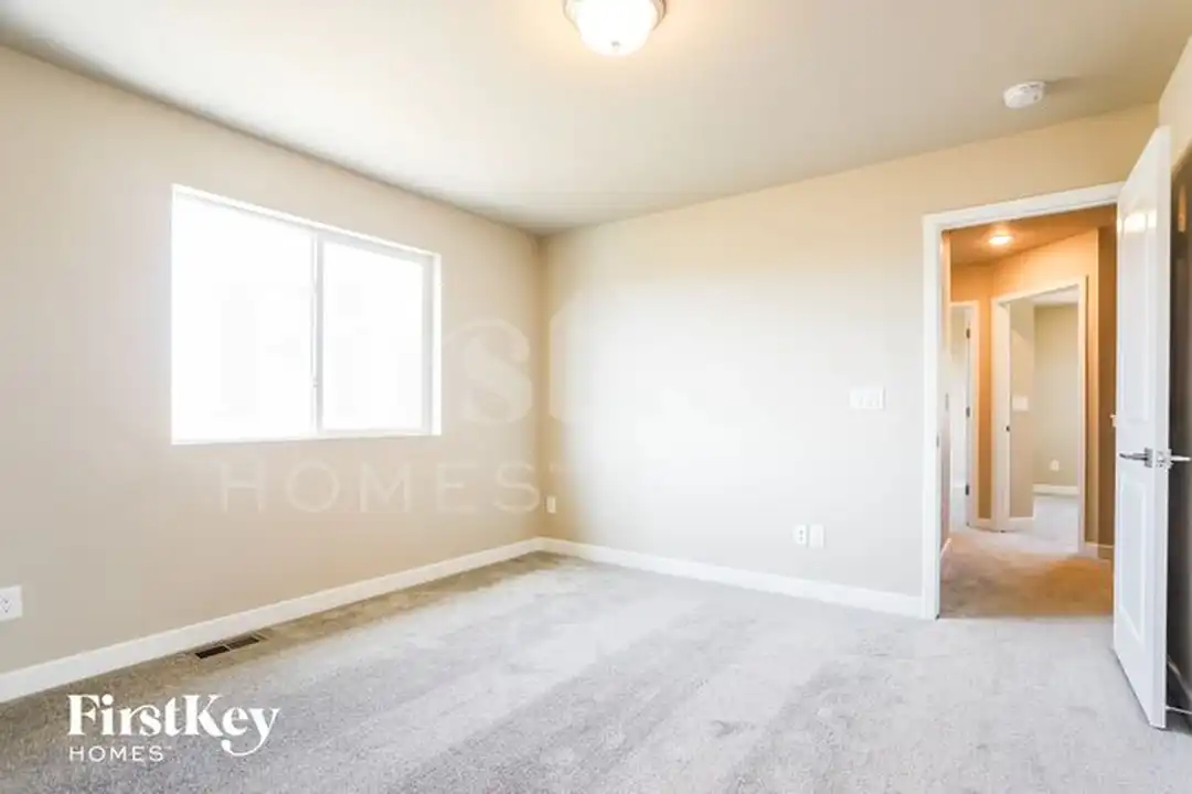 10559 Horton Dr - More