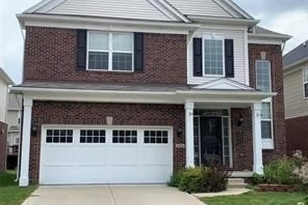 45303 Bartlett Dr – photo 1