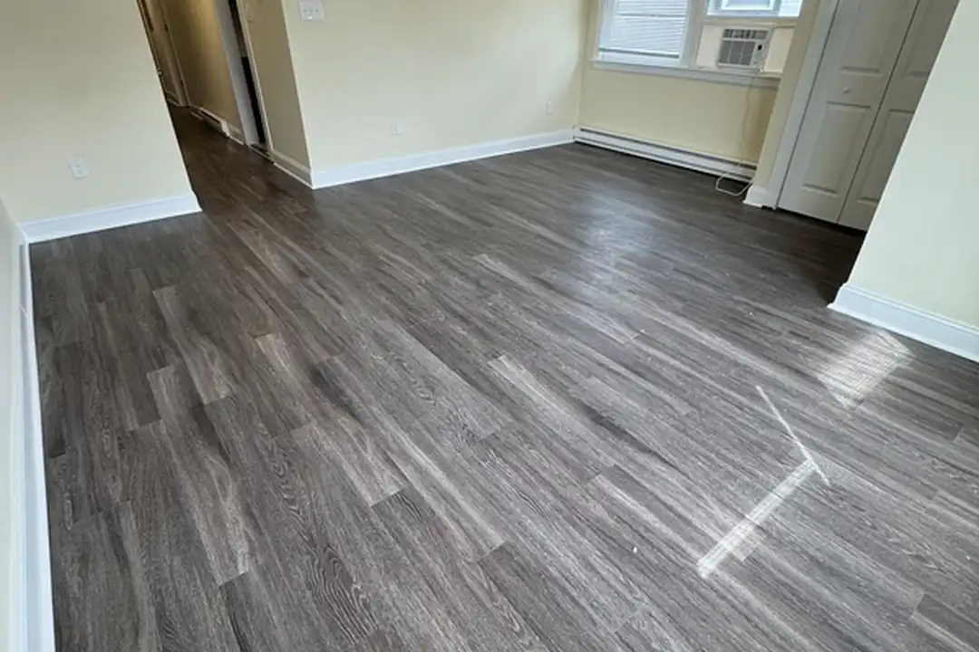 408 S West St - More