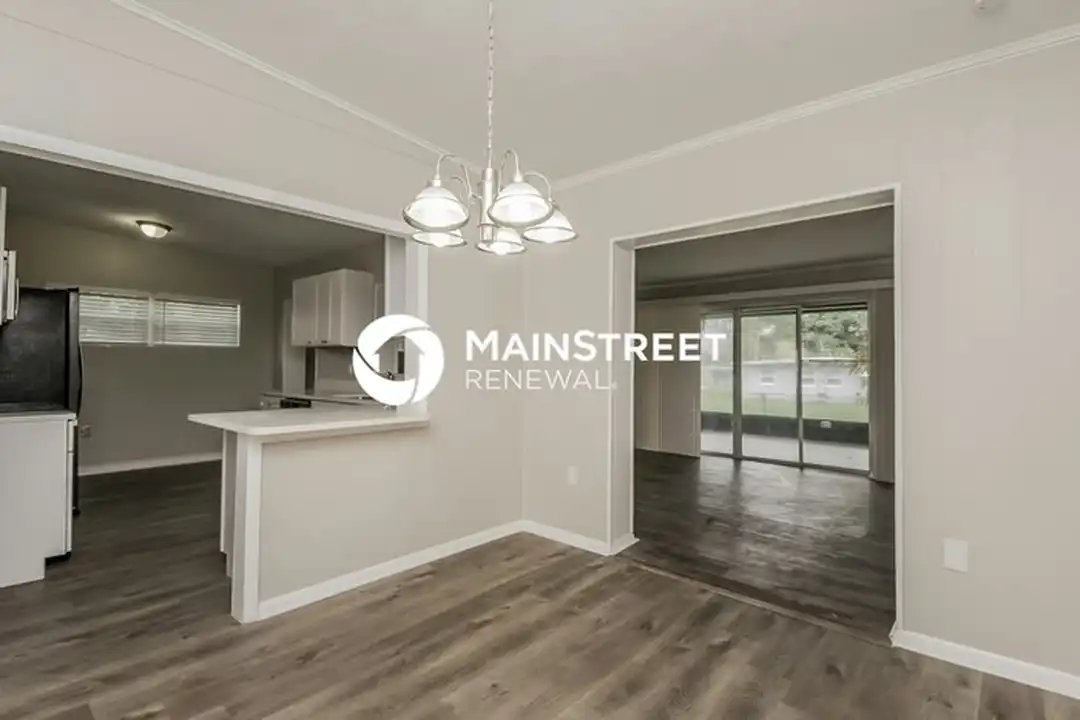 2803 Glendora Ave – pohled 5