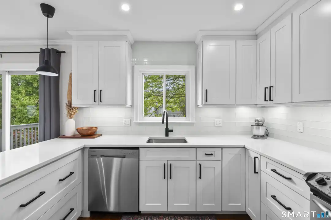 63 Myano Ln unit 4 - View 3