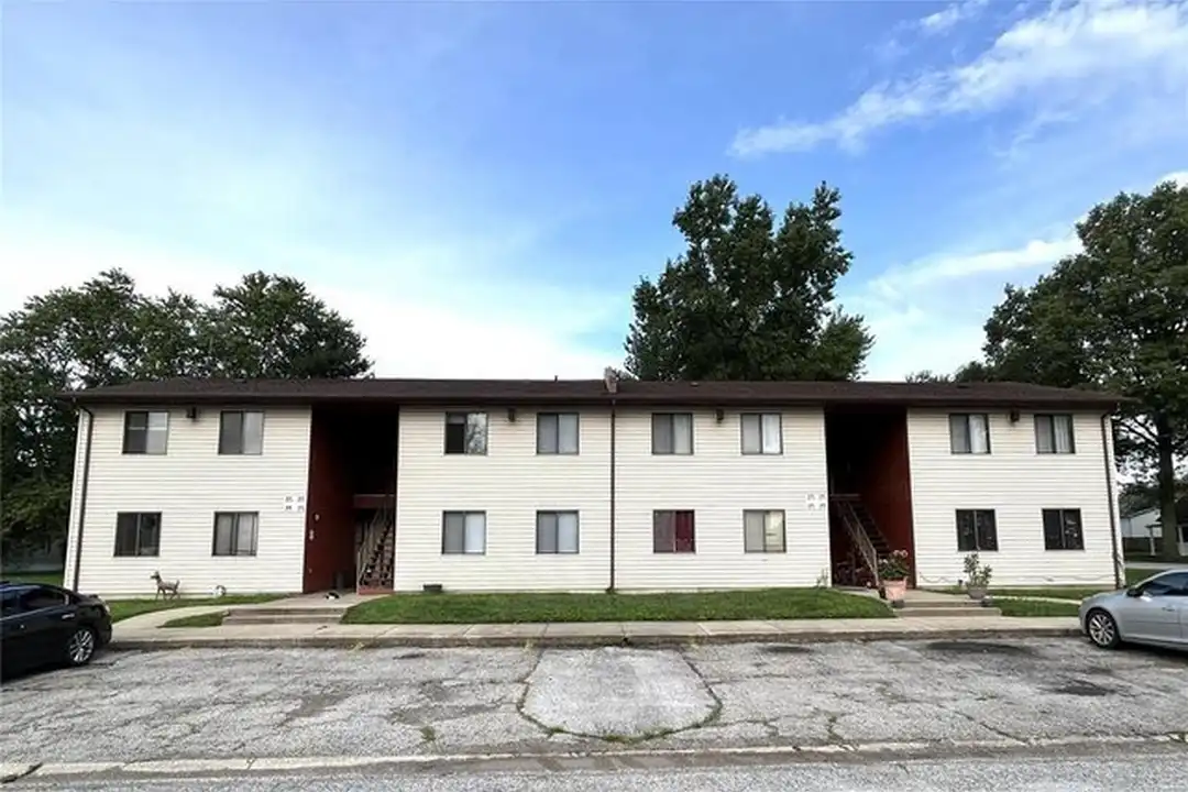 103 S 9th St unit 121 S 9th St- 8