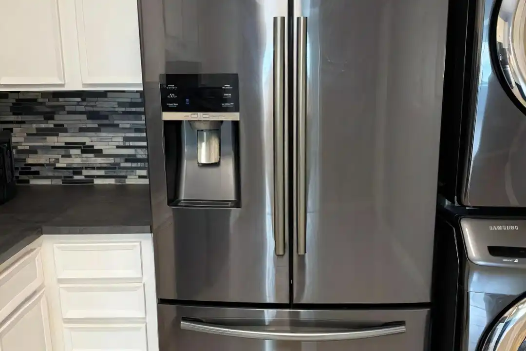 Apartment in Alexandria - View 5