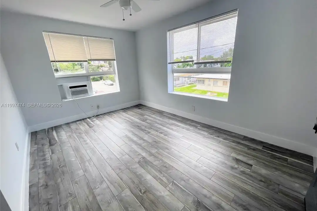 1036 SW 5th St #8 - View 2