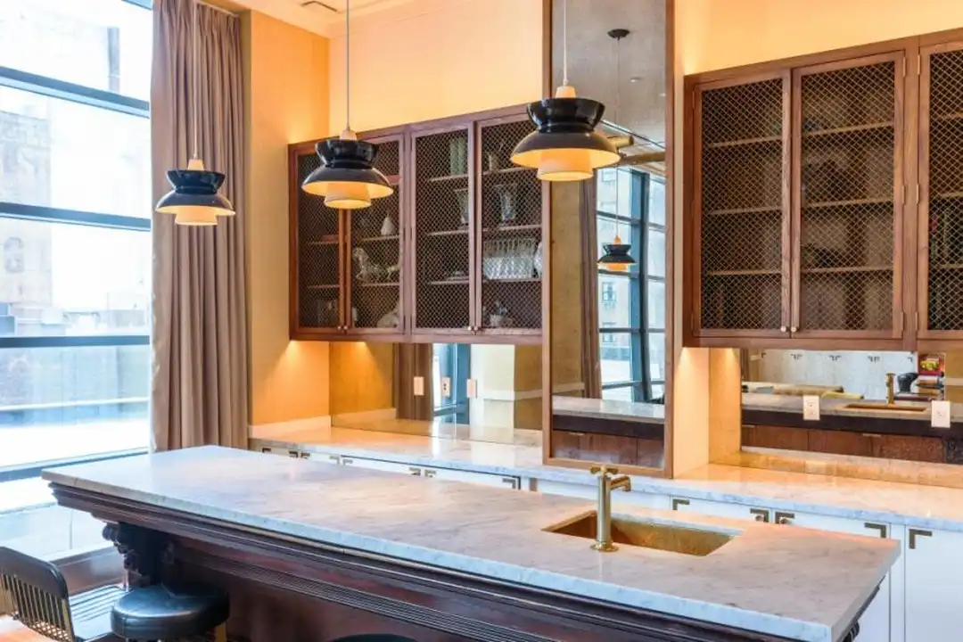 Apartment in New York - More
