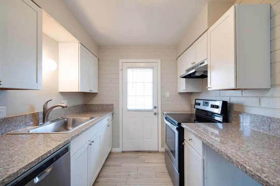 933 S Farmer Ave unit 939-2 - View 2
