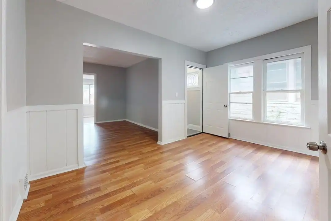 888 Rondel Rd unit Unit 2 - Up – photo 1