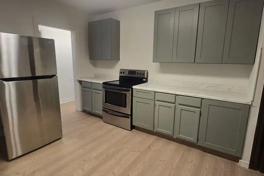 247 S 8th St unit Unit 2 – photo 1