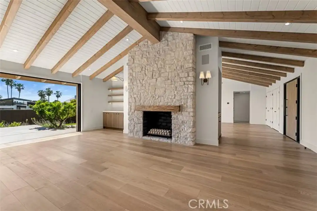 709 Emerald Bay - View 4