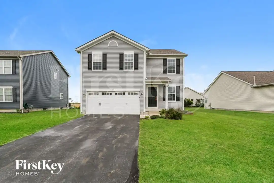 194 Silver Maple Dr – photo 1 of 15