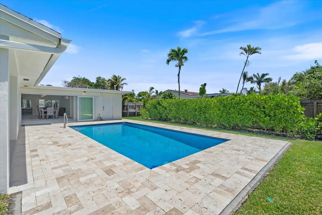 108 SE 31st Ave - View 5