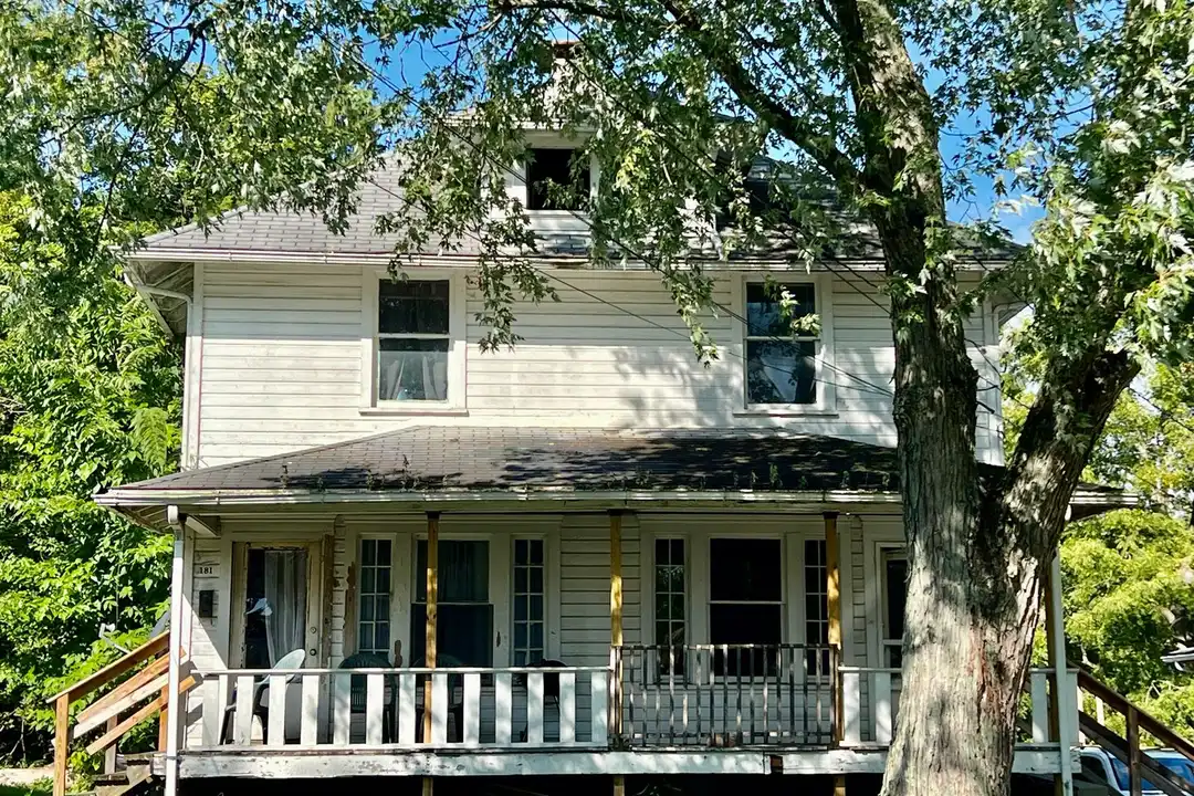 181 Western Ave unit 183 Western – photo 1