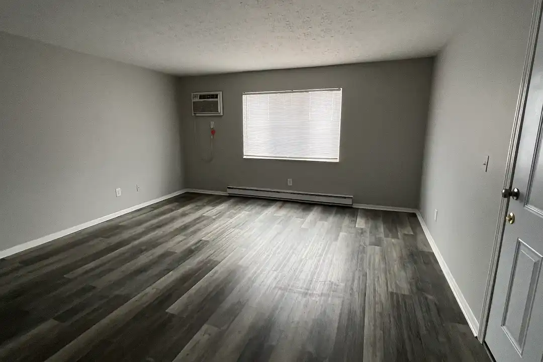 Case Mansion – photo 1 of 83