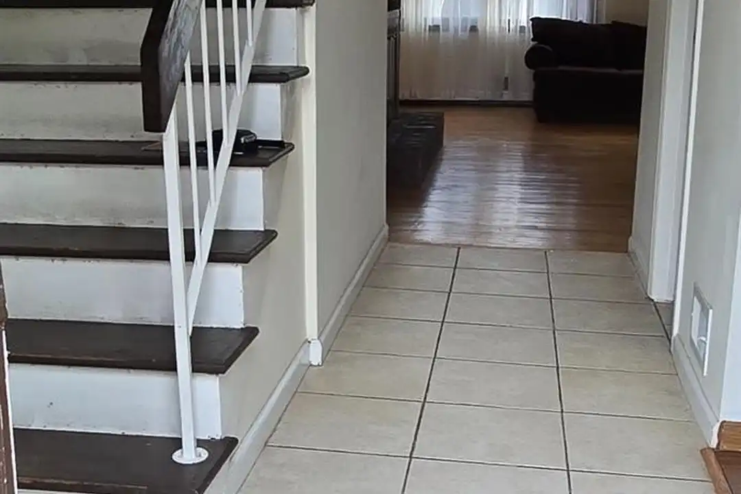 78 Highview Dr - View 2