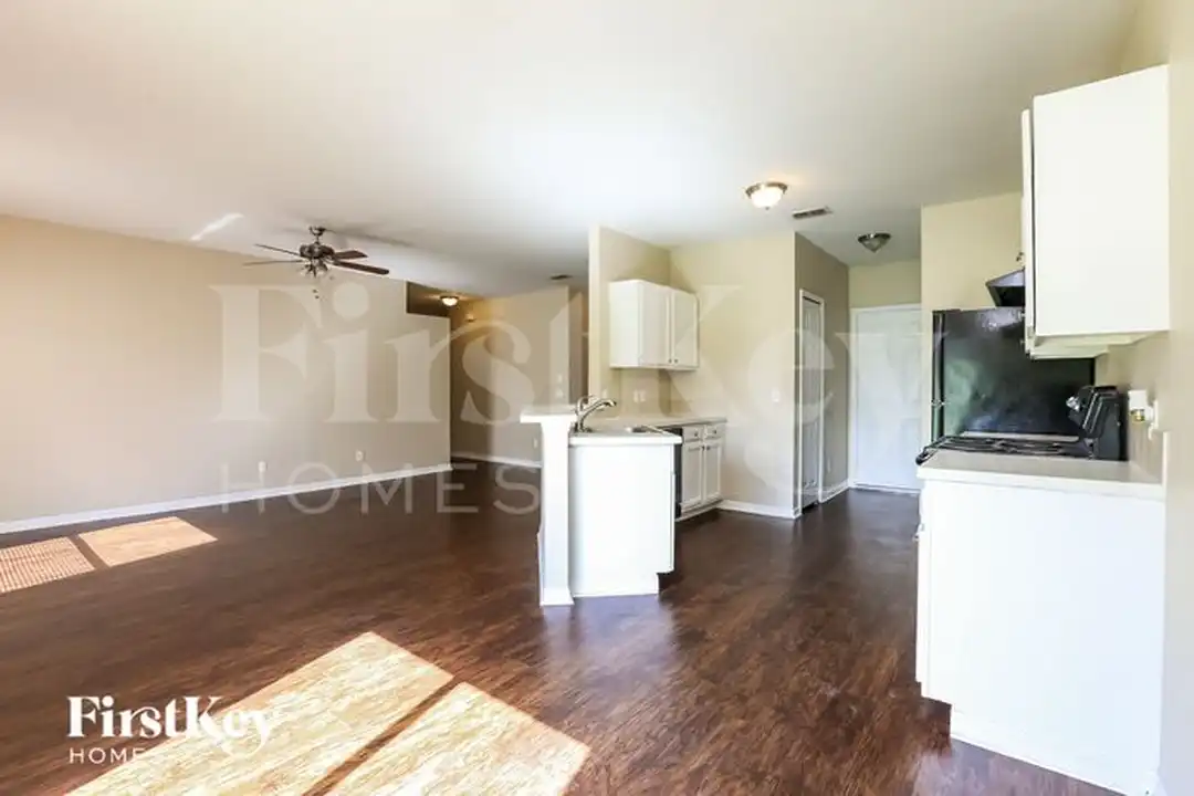 4220 S Cranberry Blvd - View 5