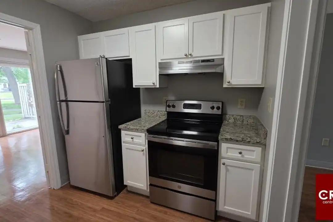 70 Westwind Rd - More
