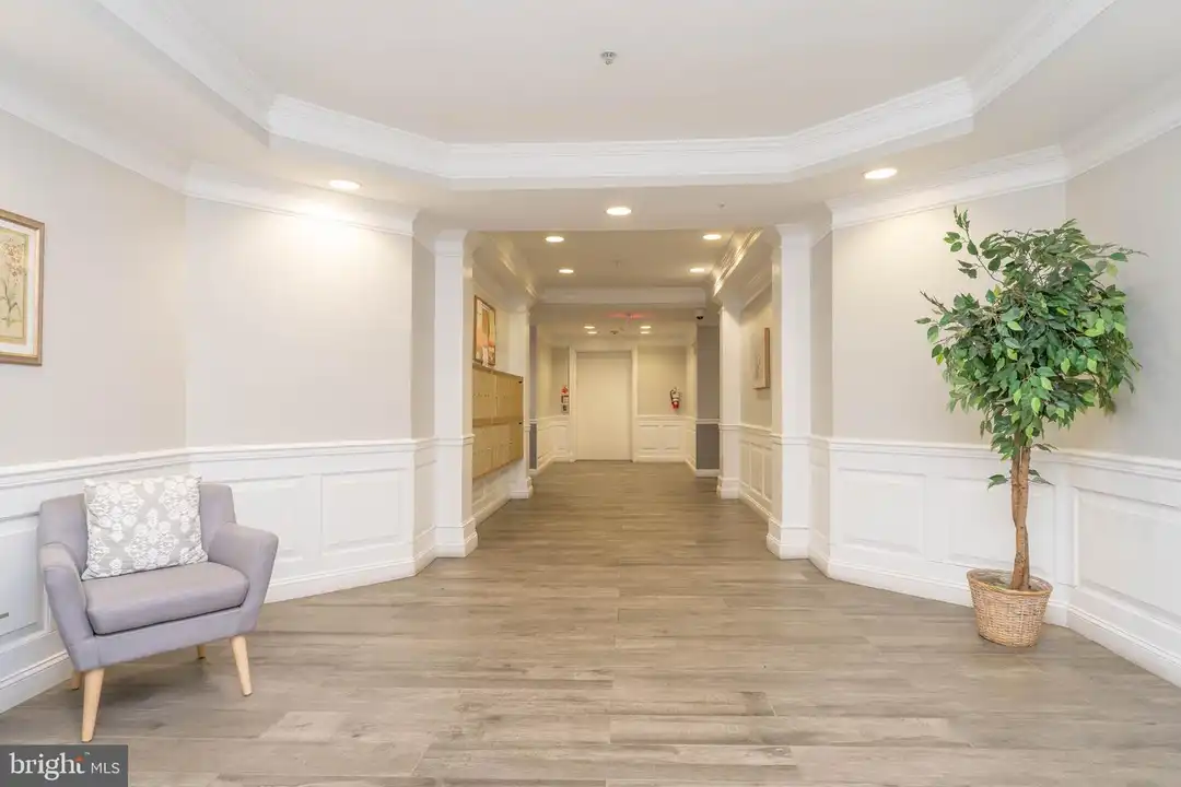 8183 Carnegie Hall Ct - View 2