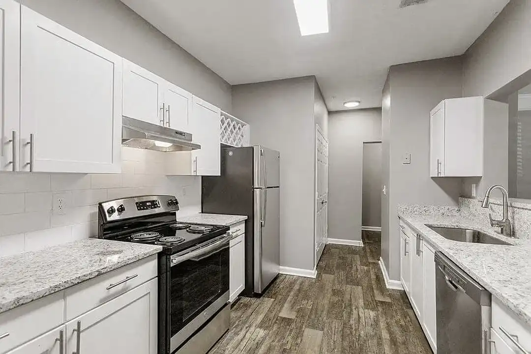 1615 Cobb Parkway North