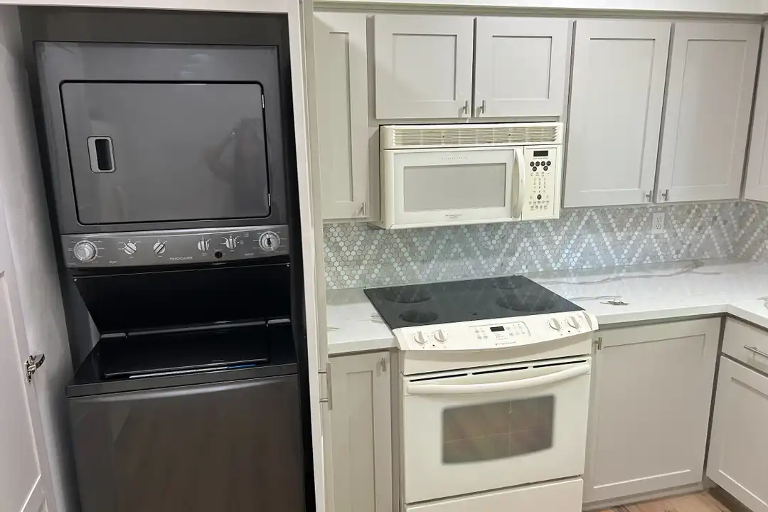 3421 N Paiute Way unit 2 - View 4