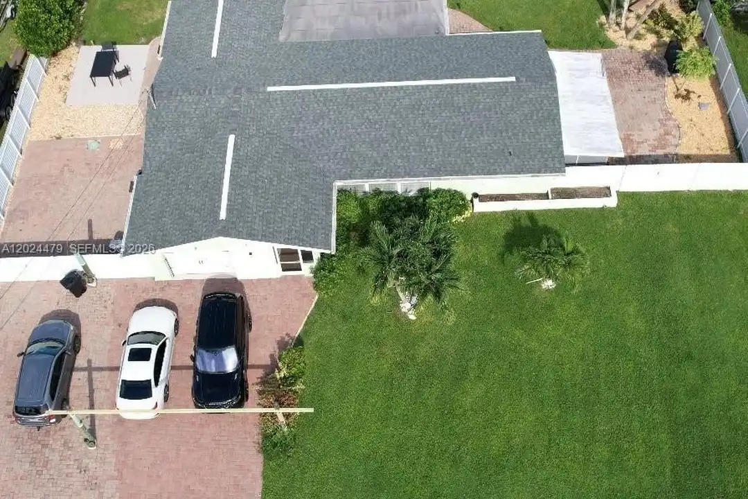 2212 Club House Rd - View 4