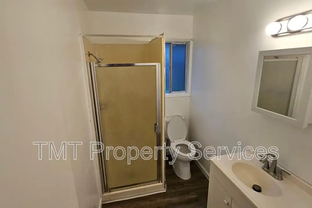 2619 Acacia St unit # 2 - More