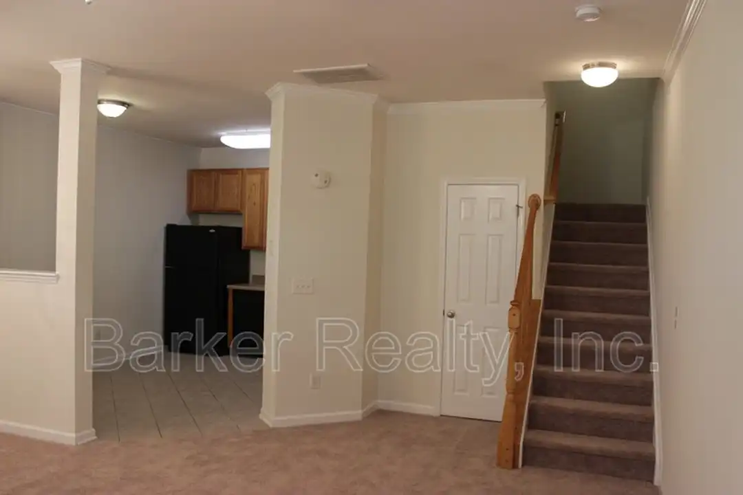 11711 Mezzanine Dr - View 3