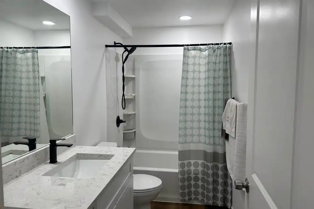 634 W 1360 N – photo 1