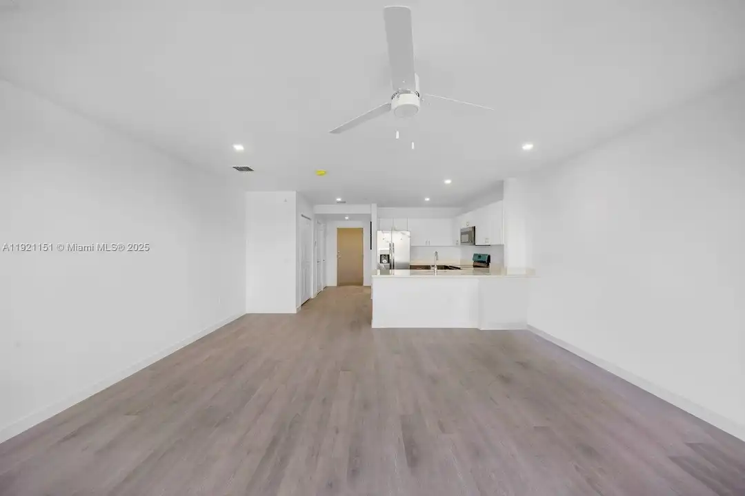 20 NE 19th Ave #210 - View 6