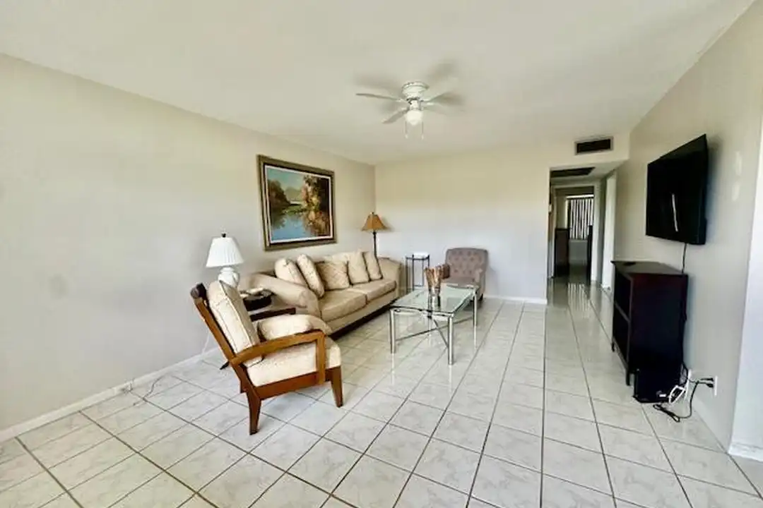 588 Mansfield M - More