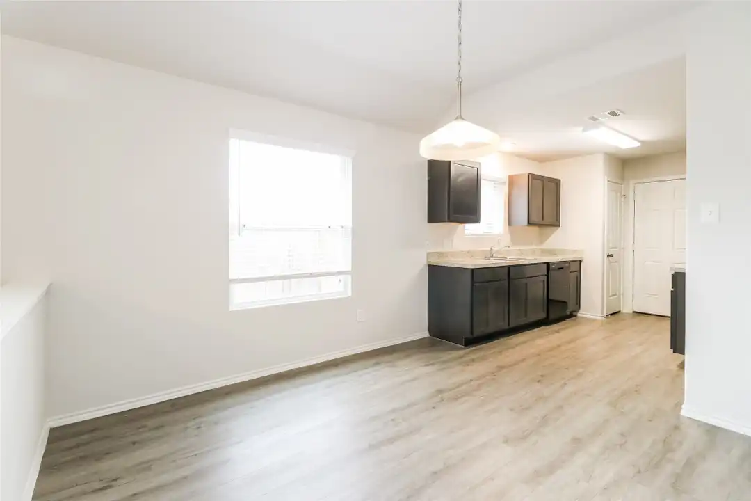 House in Conroe - View 5