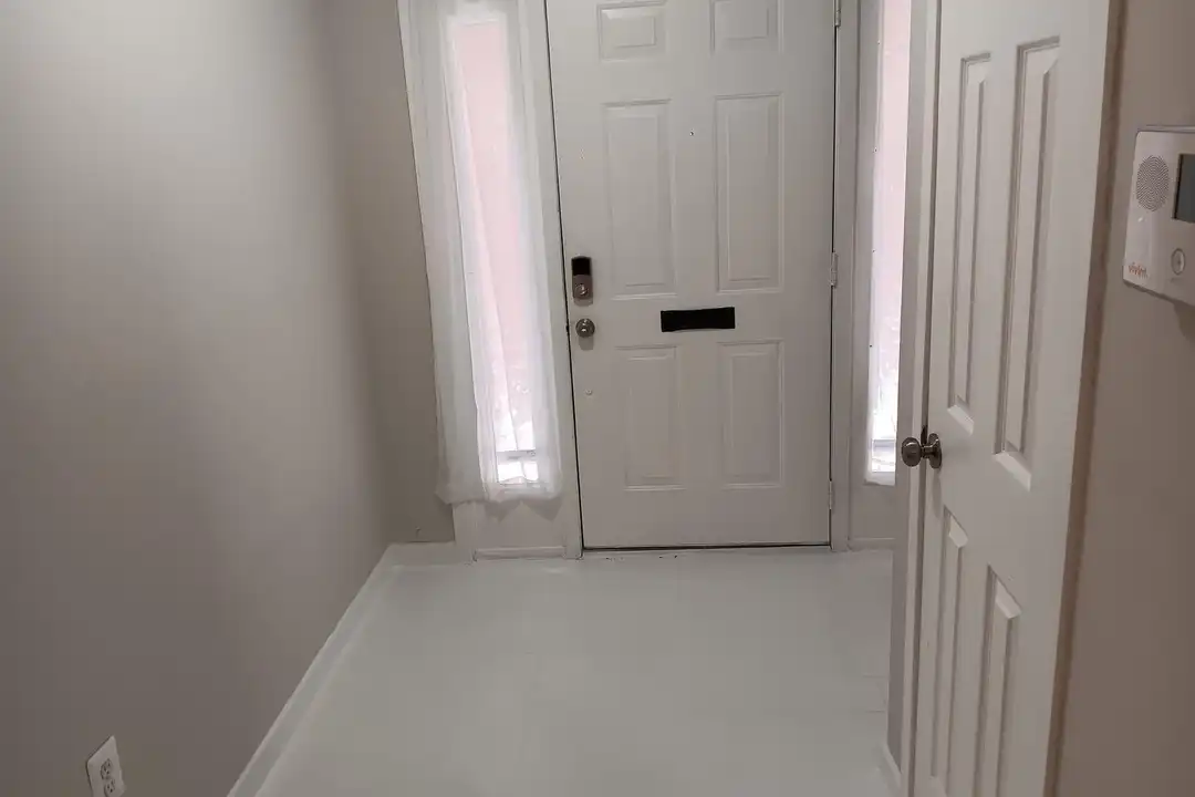 128 W Barre St unit R 34 - View 4