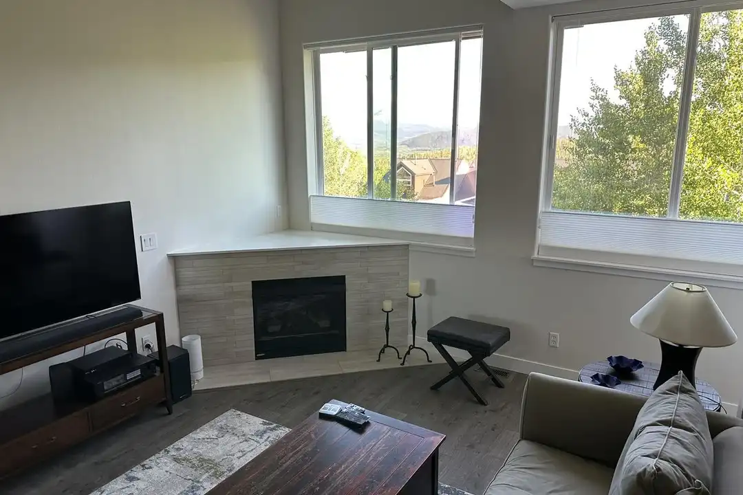 21C Deborah Ln unit 21C - View 4