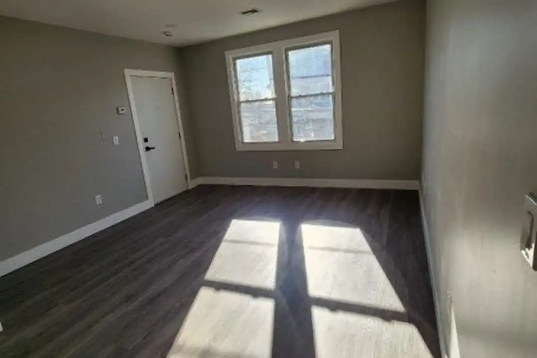 93 Hughes St #4 - View 3