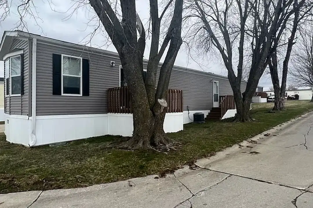 Sunrise Terrace – photo 1 of 49