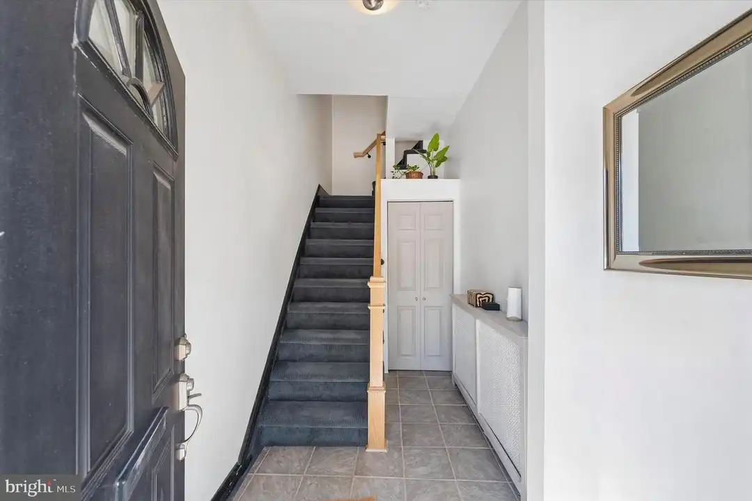 1840 S 10th St unit 2 - View 2